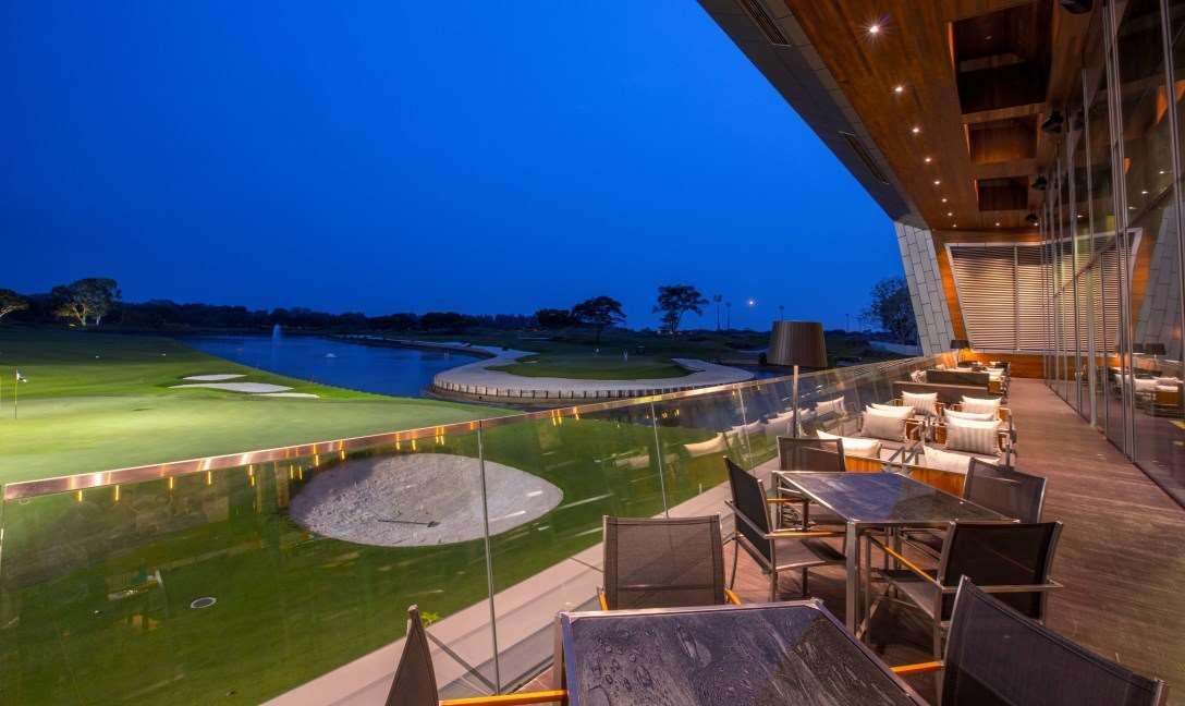 Dusit Thani Laguna Singapura Luaran gambar The 18th green at the 2012 U.S. Open
